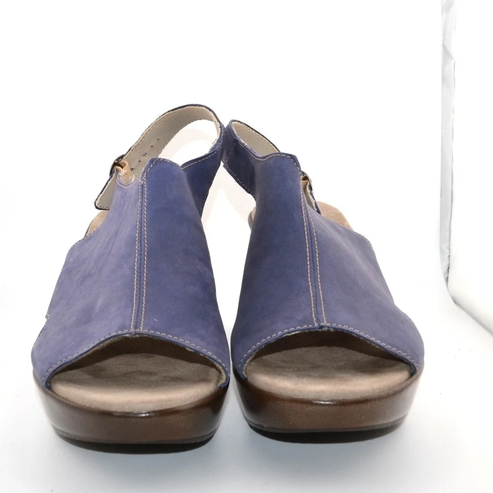 Munro Slingback Sandals Womens 9.5 Blue Excellent Nubuck Platform Heels Womens
